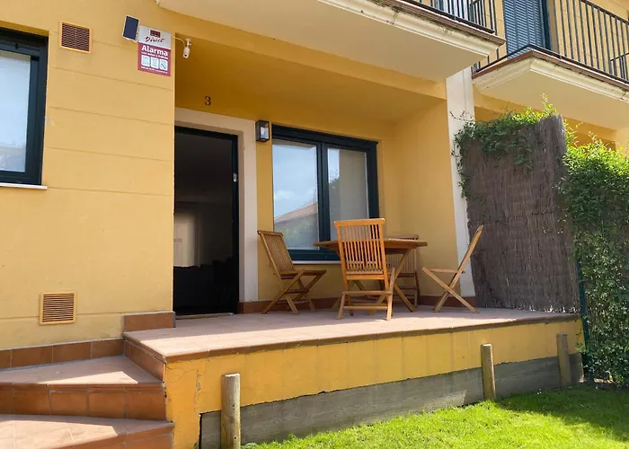 Casa Rovacias C22a01 By R2r Consulting * Comillas